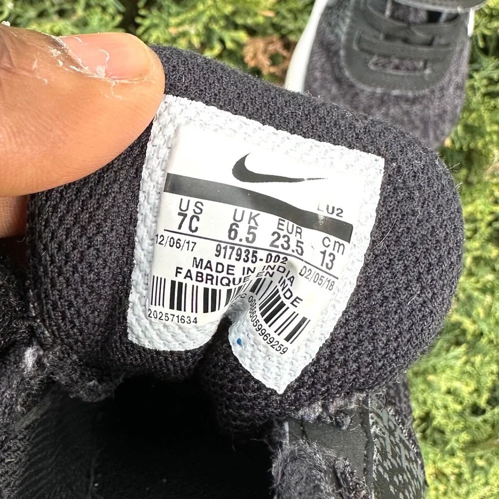 Nike Flex Contact Toddler Boy Sneakers Size 7‎ Black Shoes